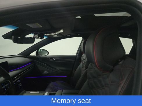 Used 2025 Genesis G80 3.5T Sport Prestige image 4