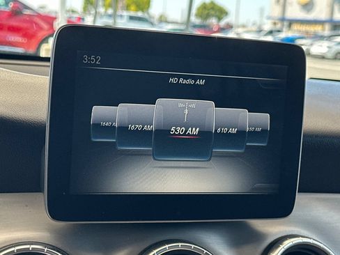 Used 2017 Mercedes-Benz CLA 250 image 17