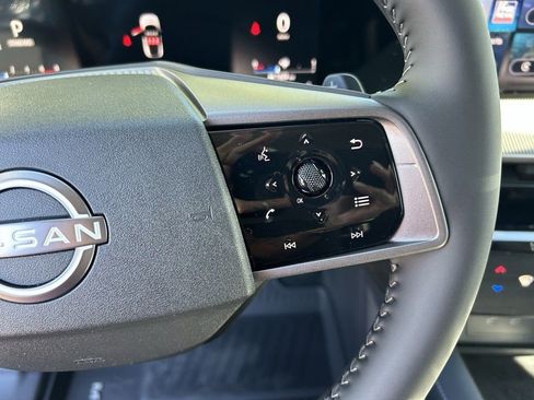 New 2025 Nissan Murano SV AWD/4WD image 14