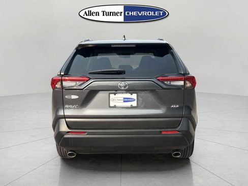 Used 2024 Toyota RAV4 XLE image 5