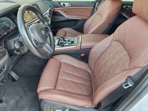 Used 2023 BMW X5 M50i w/ Climate Comfort Package image 13