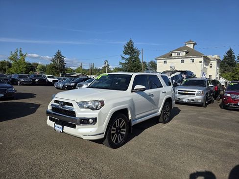 Used 2014 Toyota 4Runner Limited image 1