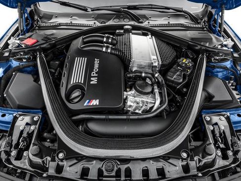Used 2017 BMW M4 Convertible RWD image 14