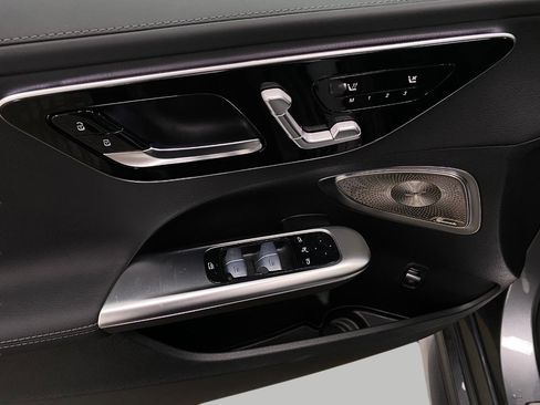 Certified 2025 Mercedes-Benz C 300 C 300 4MATIC SEDAN image 31