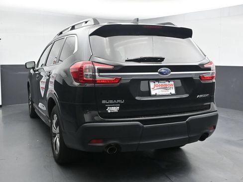 Used 2023 Subaru Ascent Premium AWD/4WD image 6