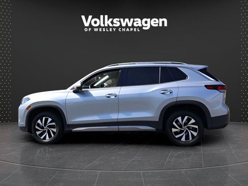 Used 2025 Volkswagen Tiguan S AWD/4WD image 5