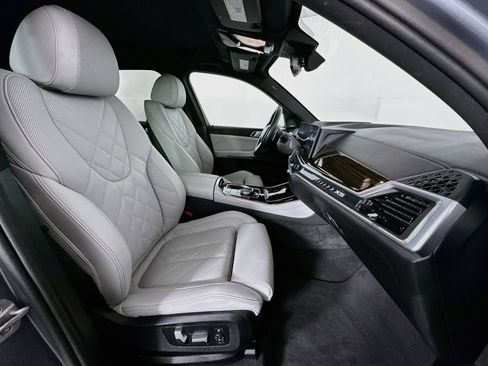 Used 2025 BMW X5 sDrive40i RWD image 33