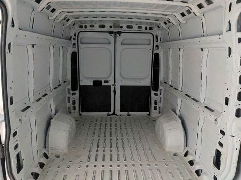 Used 2023 RAM ProMaster 3500 FWD image 21