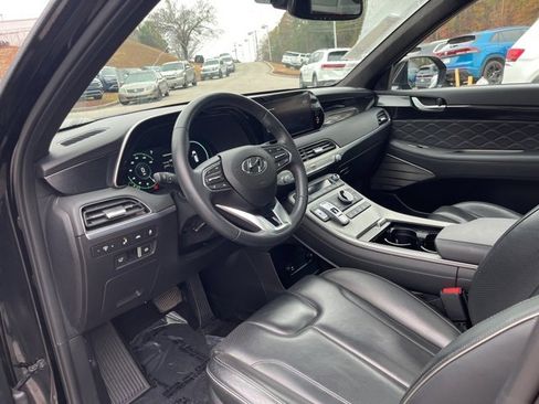 Used 2022 Hyundai Palisade Calligraphy image 6