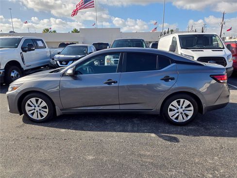 Used 2024 Nissan Sentra S FWD image 5