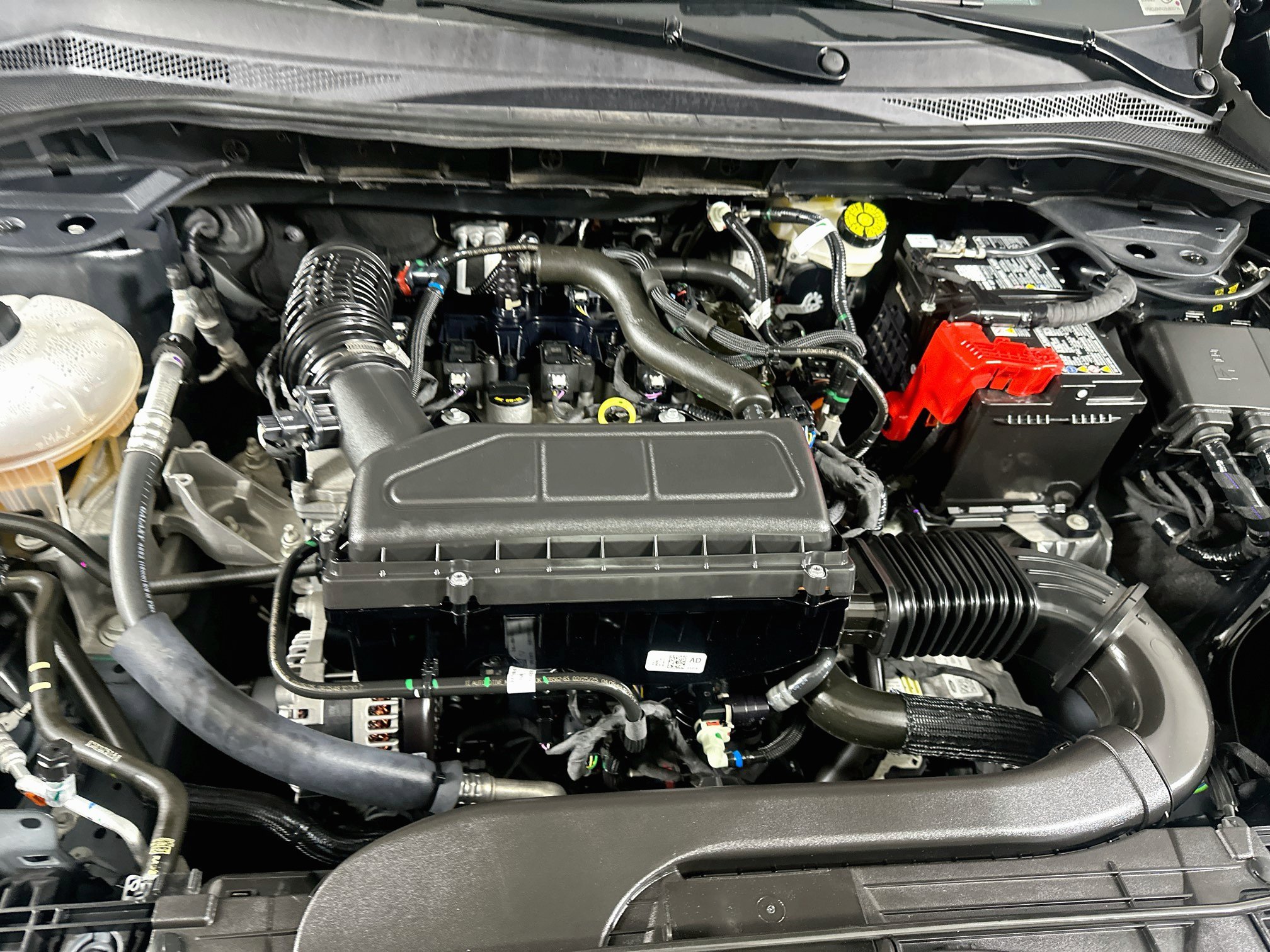 Used 2025 Ford Escape ST-Line FWD image 32