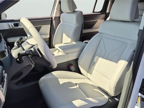 Certified 2026 Hyundai Santa Fe SEL image 12