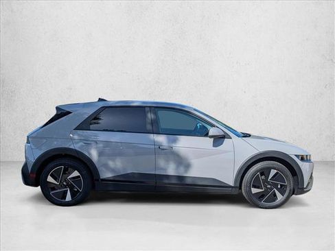 New 2026 Hyundai Ioniq 5 SE RWD image 4