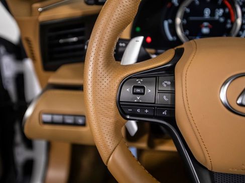 Used 2025 Lexus LC 500 Convertible w/ Touring Package image 40