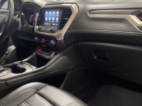 Used 2023 GMC Acadia Denali image 45