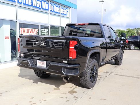 New 2026 Chevrolet Silverado 3500 LT w/ Trail Boss Package AWD/4WD image 3