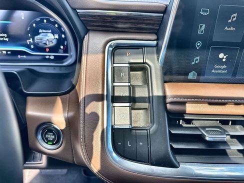 Certified 2023 Chevrolet Tahoe High Country w/ Premium Package 2 image 16