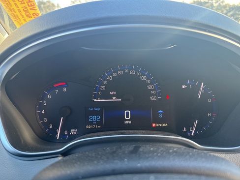 Used 2014 Cadillac SRX Premium image 10