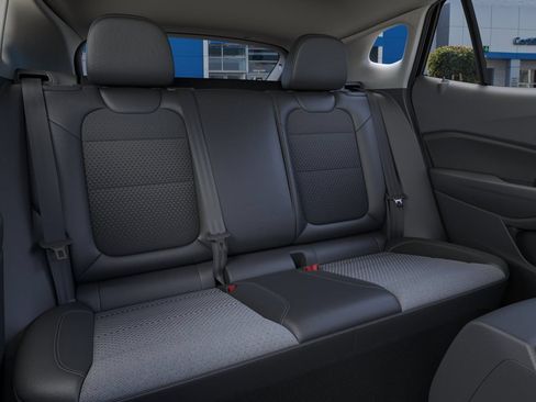New 2026 Chevrolet Trax LT w/ Driver Confidence Package FWD image 18