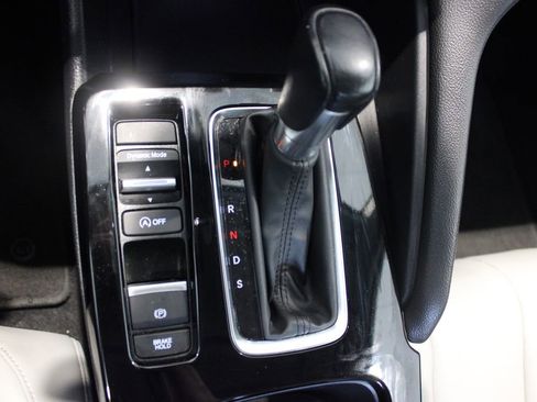 Used 2024 Acura Integra FWD image 17