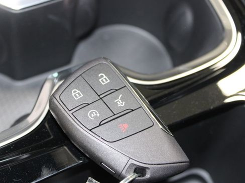 New 2026 Chevrolet Traverse LT w/ Sun and Wheel Package FWD image 48