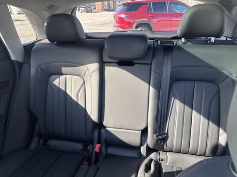 Used 2020 Audi Q5 2.0T Premium image 13