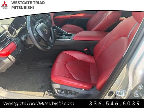 Used 2022 Toyota Camry XSE FWD image 15