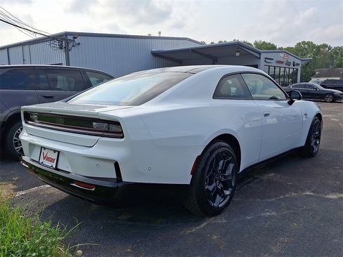 New 2025 Dodge Charger R/T w/ Sun & Sound Package image 6