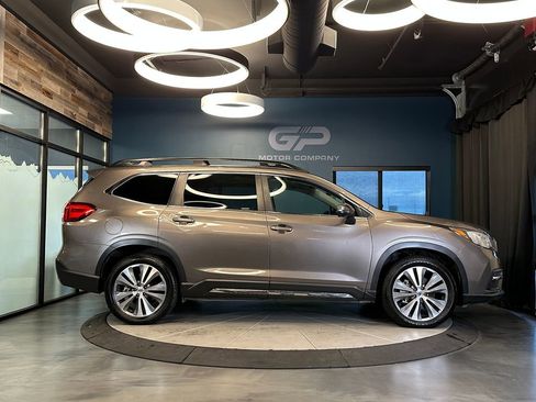 Used 2021 Subaru Ascent Limited w/ Technology Package AWD/4WD image 2