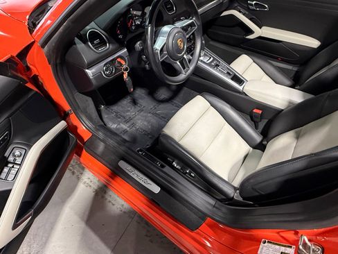 Used 2020 Porsche 718 Boxster image 29