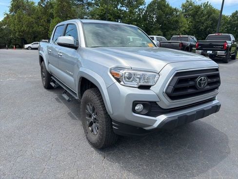Used 2023 Toyota Tacoma SR5 w/ Technology Package AWD/4WD image 1