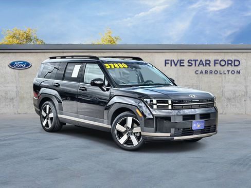 Used 2025 Hyundai Santa Fe Limited FWD image 1