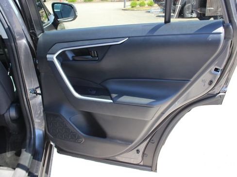 Used 2024 Toyota RAV4 LE AWD/4WD image 29