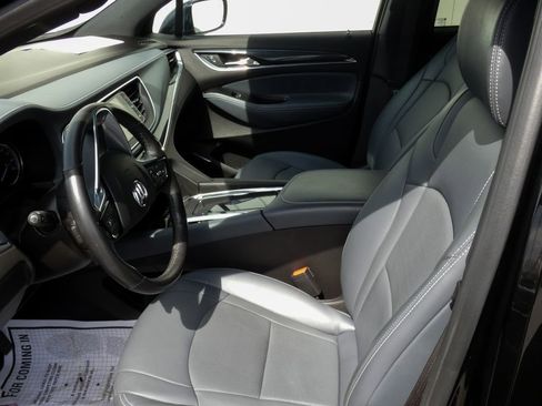 Used 2023 Buick Enclave Essence w/ Experience Buick Package image 9