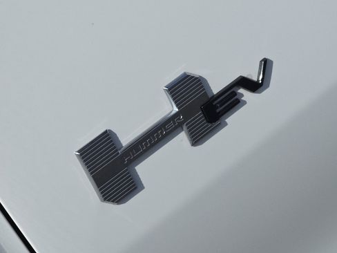 New 2026 GMC Hummer EV SUV image 7