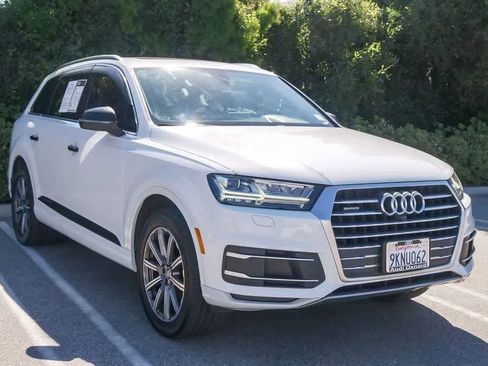 Used 2019 Audi Q7 2.0T Premium Plus w/ Premium Plus Package image 3