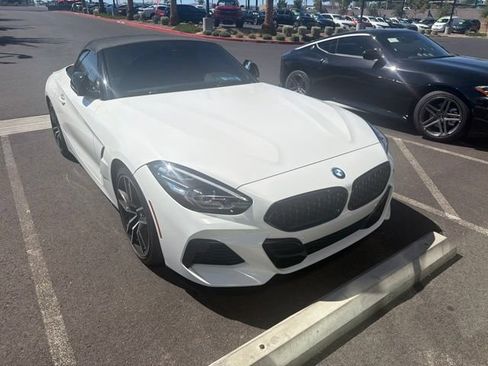 Used 2022 BMW Z4 sDrive30i w/ M Sport Package RWD image 1