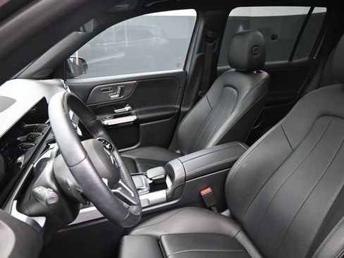 Used 2022 Mercedes-Benz GLB 250 image 15