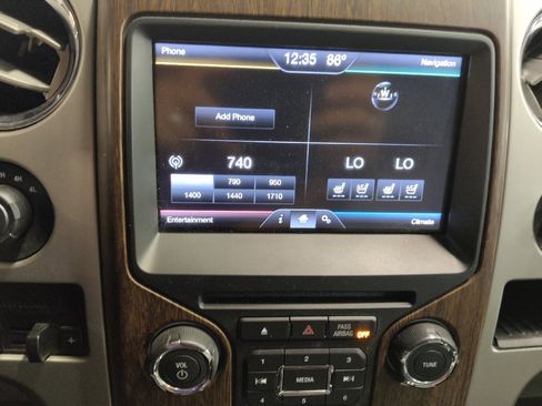 Used 2014 Ford F150 Lariat w/ Equipment Group 502A Luxury AWD/4WD image 25
