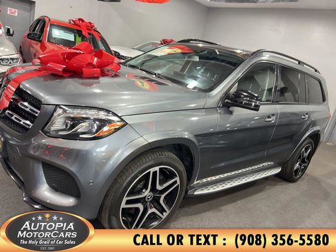 Used 2018 Mercedes-Benz GLS 550 4MATIC image 2