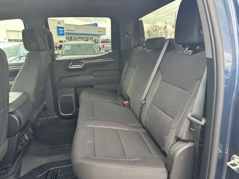 Used 2022 Chevrolet Silverado 1500 RST AWD/4WD image 25