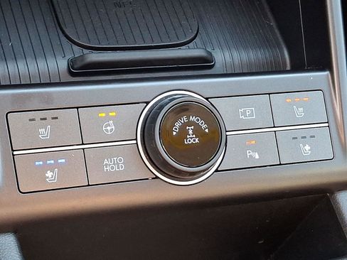 Used 2024 Hyundai Kona Limited image 24