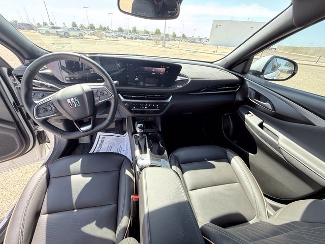 Used 2024 Buick Envista Avenir FWD image 17