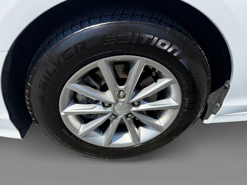 Used 2018 Hyundai Sonata SE FWD image 9