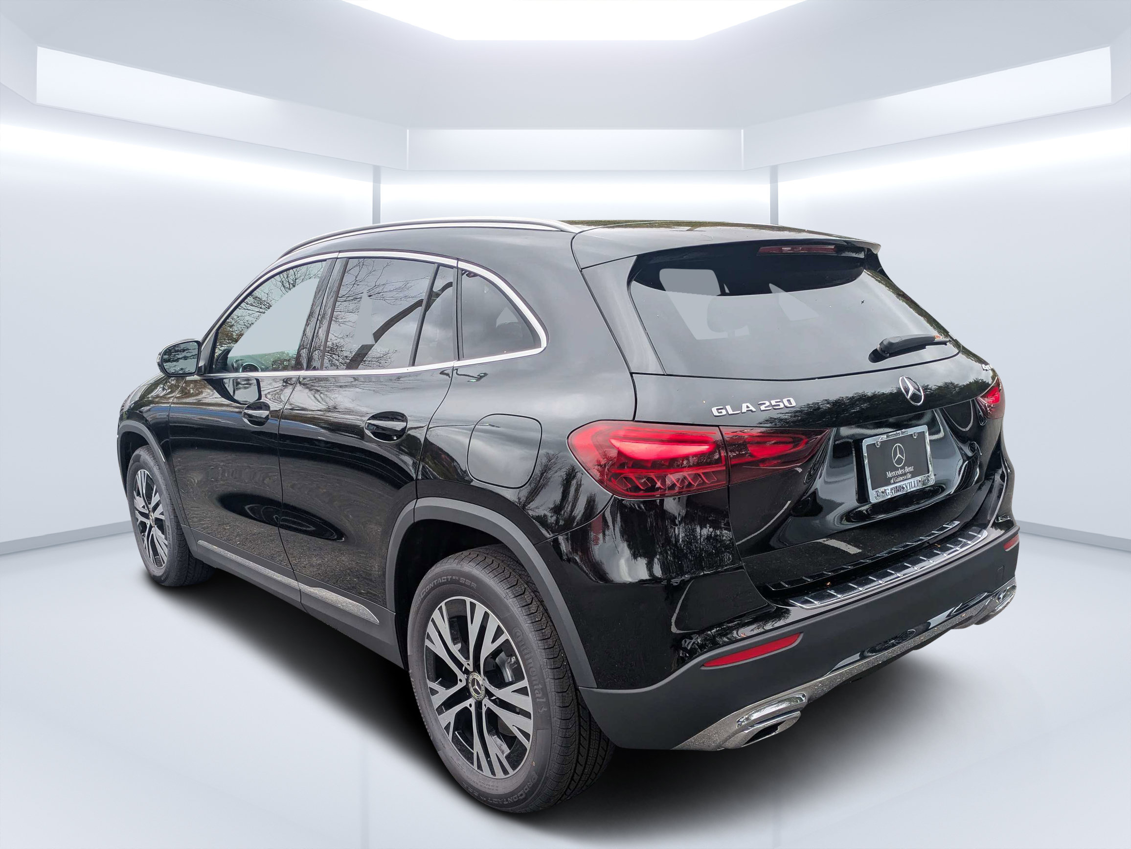 New 2026 Mercedes-Benz GLA 250 4MATIC image 5
