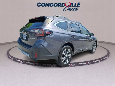 Used 2022 Subaru Outback Limited w/ Popular Package #2 AWD/4WD image 6