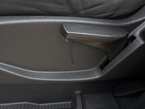 Used 2013 Ford Escape SE image 24