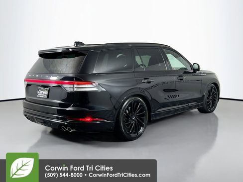 Used 2025 Lincoln Aviator Reserve w/ Equipment Group 201A AWD/4WD image 16