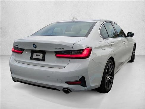 Used 2021 BMW 330i xDrive Sedan w/ Convenience Package image 5