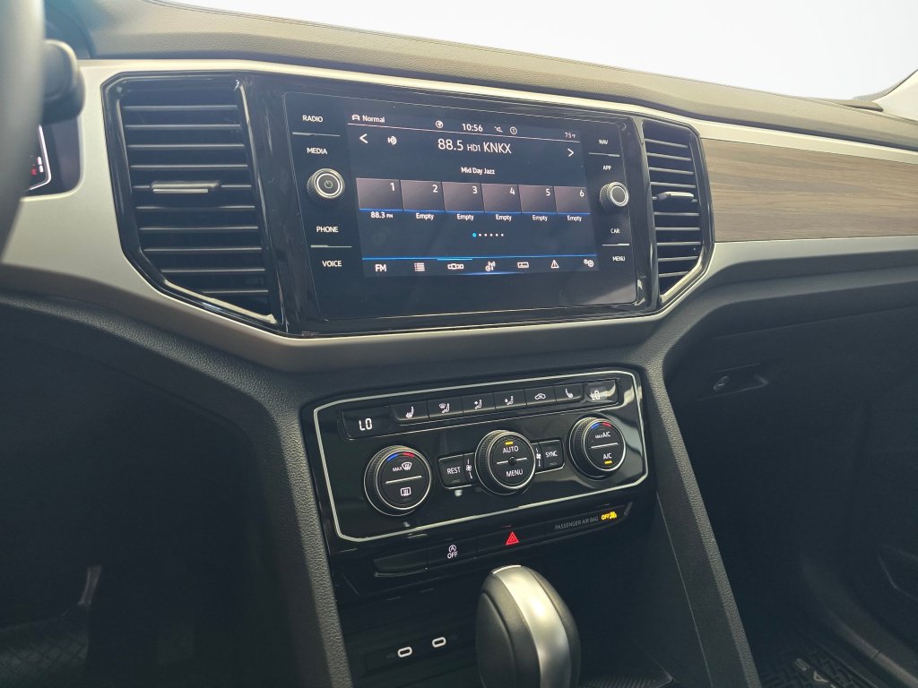 Used 2023 Volkswagen Atlas SEL AWD/4WD image 26